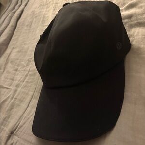 Fast and free running Lululemon Black Baseball Cap